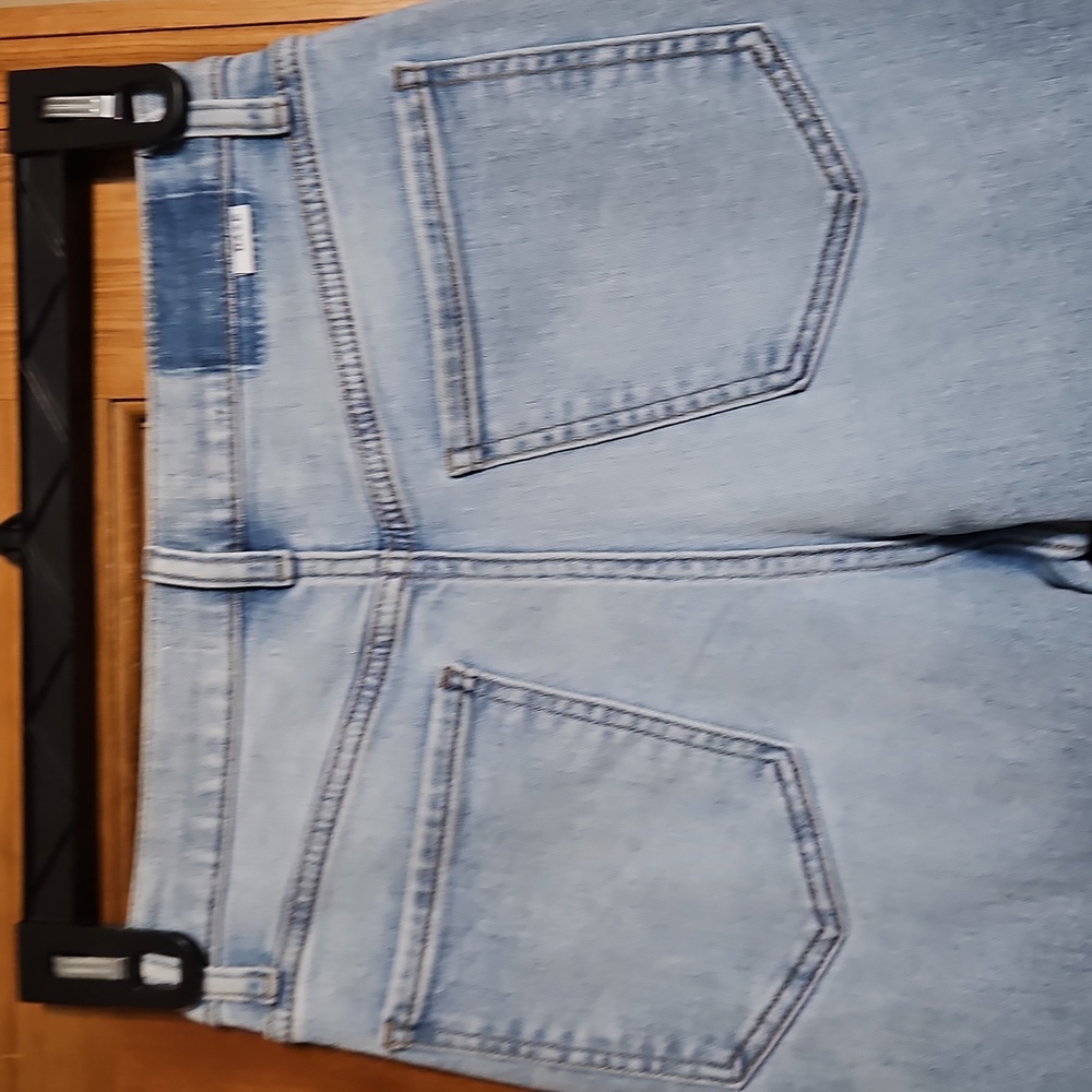 NWOT Daze Denim High Wide-Leg Distressed Jeans - Picture 9 of 12